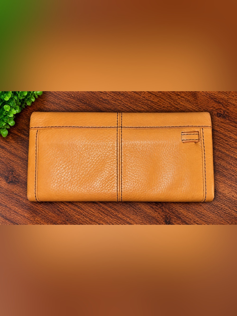 HOBO International Cognac Tan Pebbled Leather Continental Wristlet Wallet #43 - Picture 4 of 4